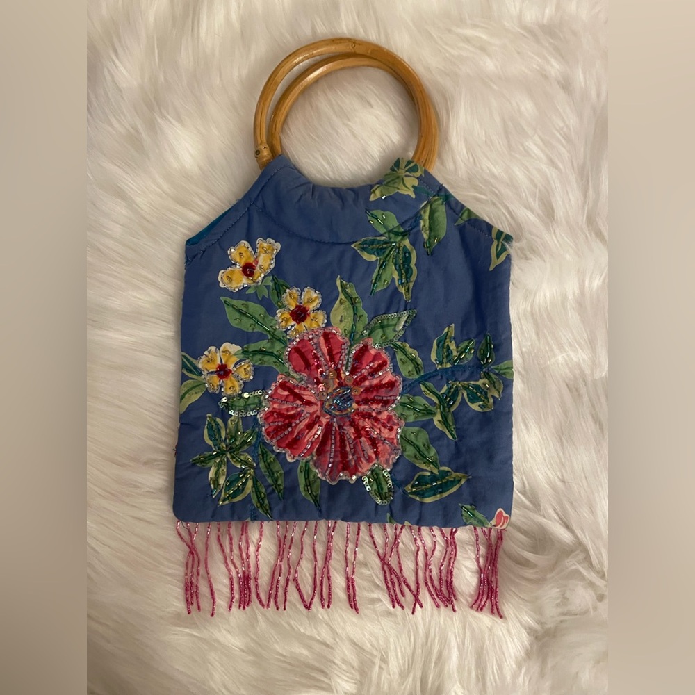 Q&A Hand Purse, Clutches, Wristlet